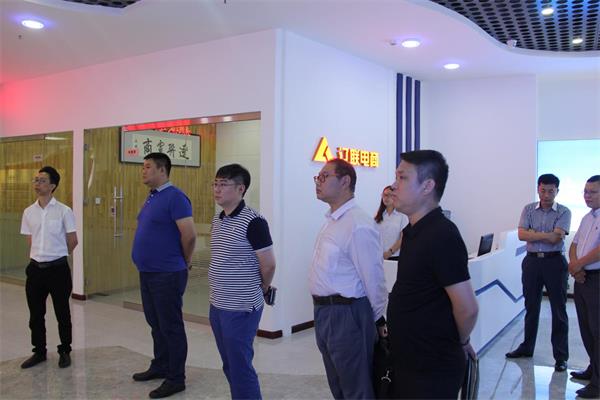 珠联璧合，，，，，共创双赢