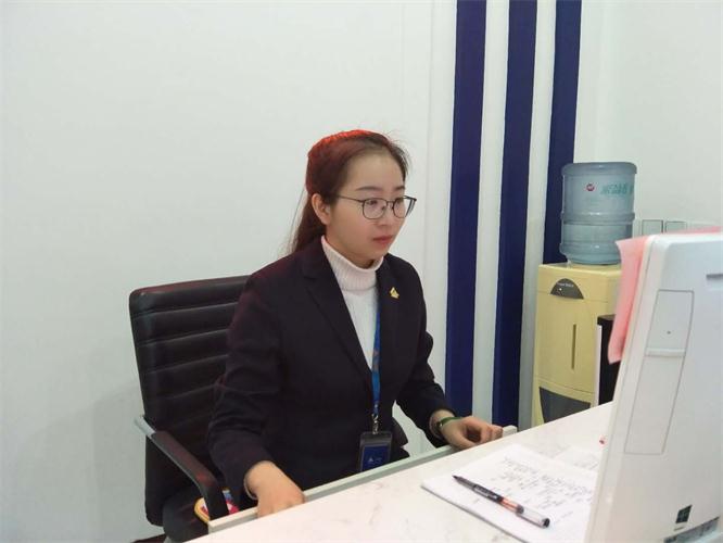 撒播企业软实力，，，倾心折务展青春
