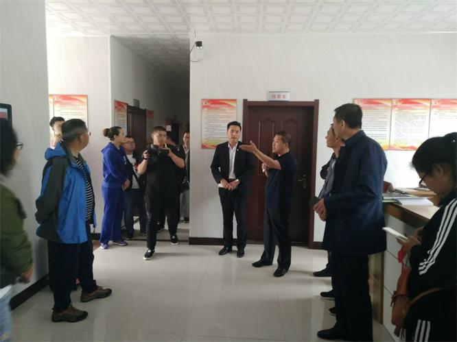 pp电子电商加入市工业扶贫现场聚会