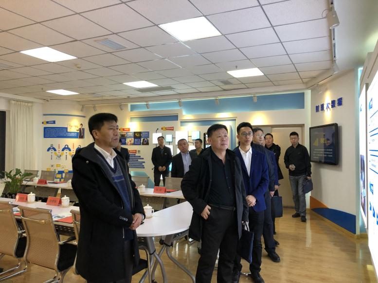 四平市铁东区王学民区长一行莅临pp电子集团考察财路大数据项目